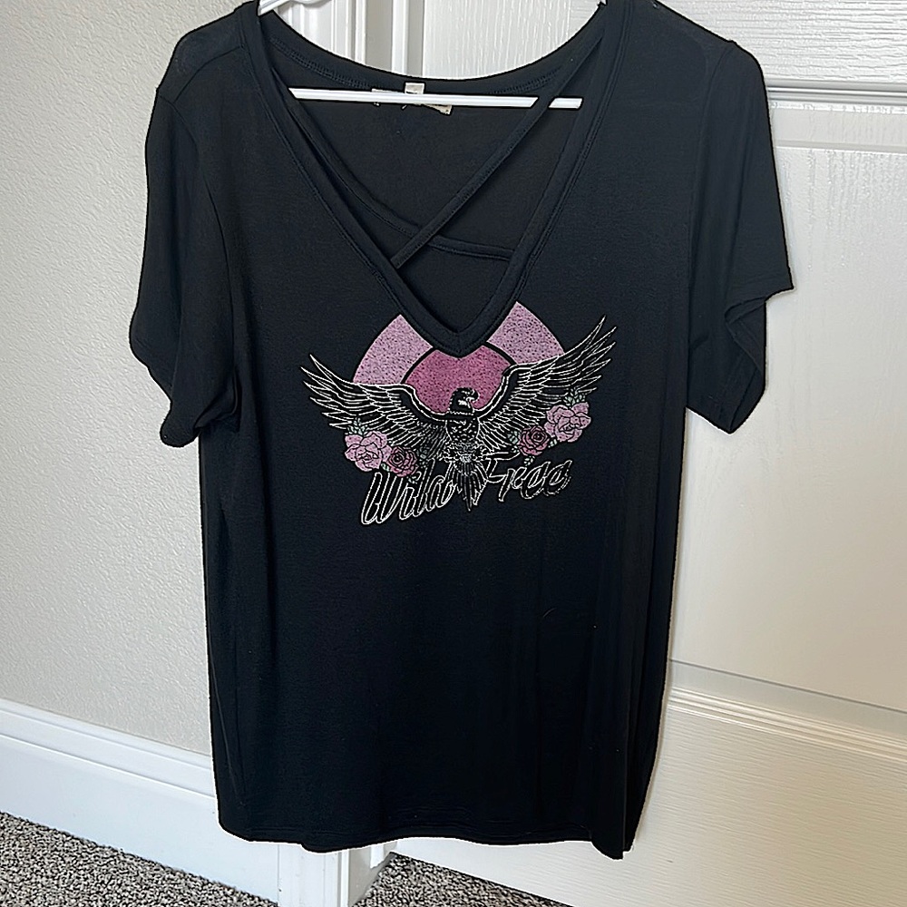 Graphic tee